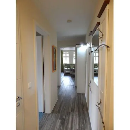 8 Boehler Brise Modern Retreat *
