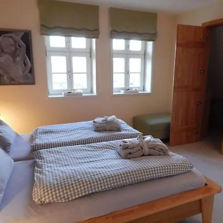 8 Boehler Brise Modern Retreat Ferienhaus *
