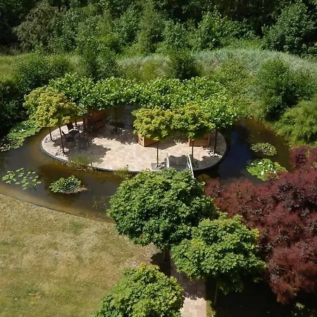8 Boehler Brise Modern Retreat Ferienhaus